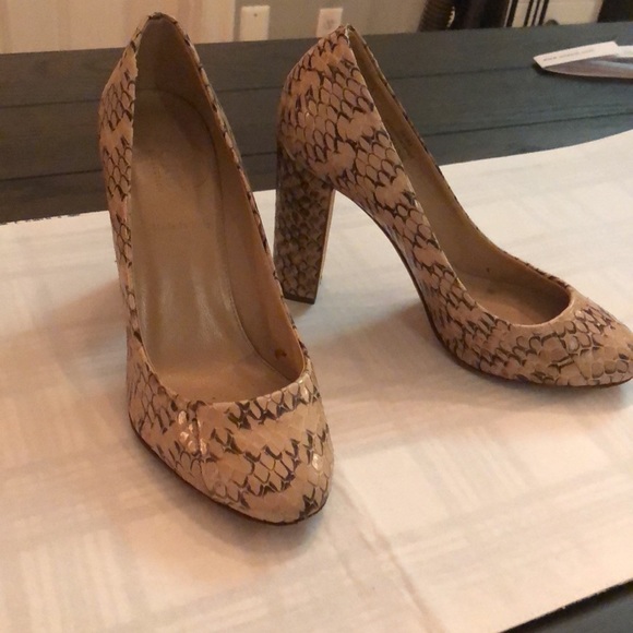 J. Crew snakeskin heel. Size 7. - Picture 4 of 9